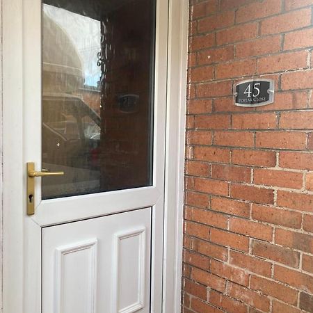 Lovely 1-Bedroom Apartment With Garden And Parking Stone  Luaran gambar